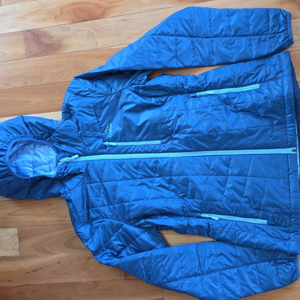 LL Bean Packaway Water Resistant Hooded Jacket Size Small - Picture 11 of 11